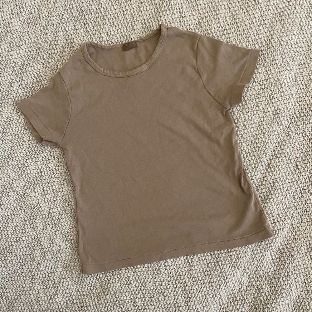 BRANDY MELVILLE CROP TOP